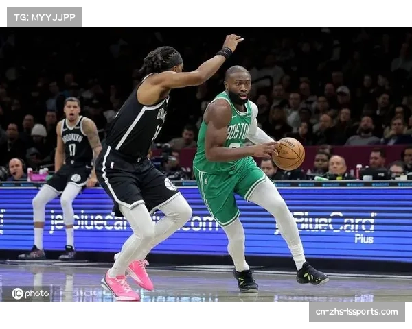 凯尔特人轻取篮网,锁定本赛季联盟最佳战绩 凯尔特人轻取篮网,锁定本赛季联盟最佳战绩